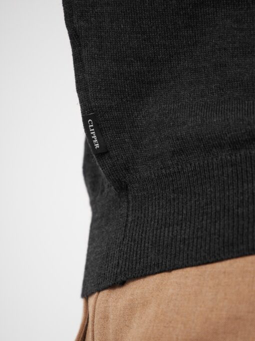 Milan pullover • v-neck - Image 3