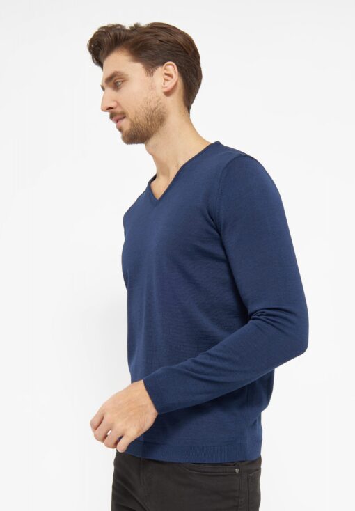 Berlin pullover • V-neck - Image 3