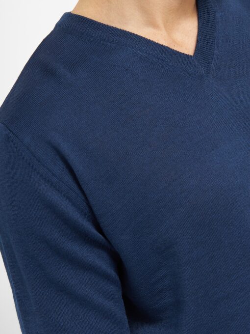 Bologna pullover • v-neck - Image 7