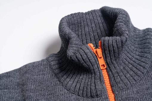 Saltum cardigan • stand up collar - Image 3