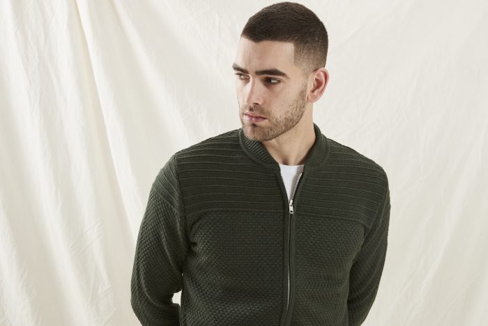 Liverpool cardigan • with zip - Image 3