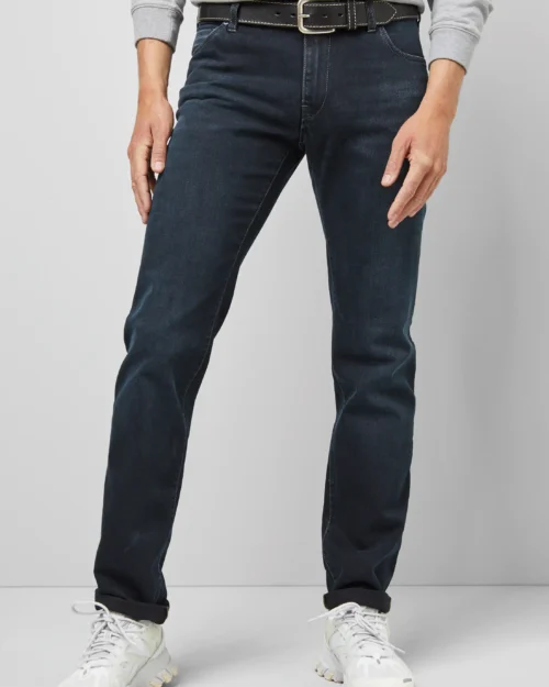 Fair Traded Authentic Denim • Regular fit 6209