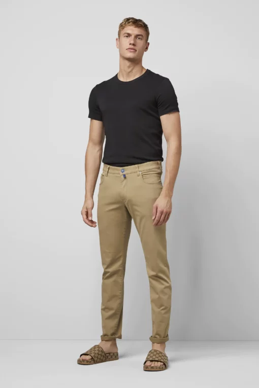 M|5 High performance cotton & Tencel™ • Slim fit 6172
