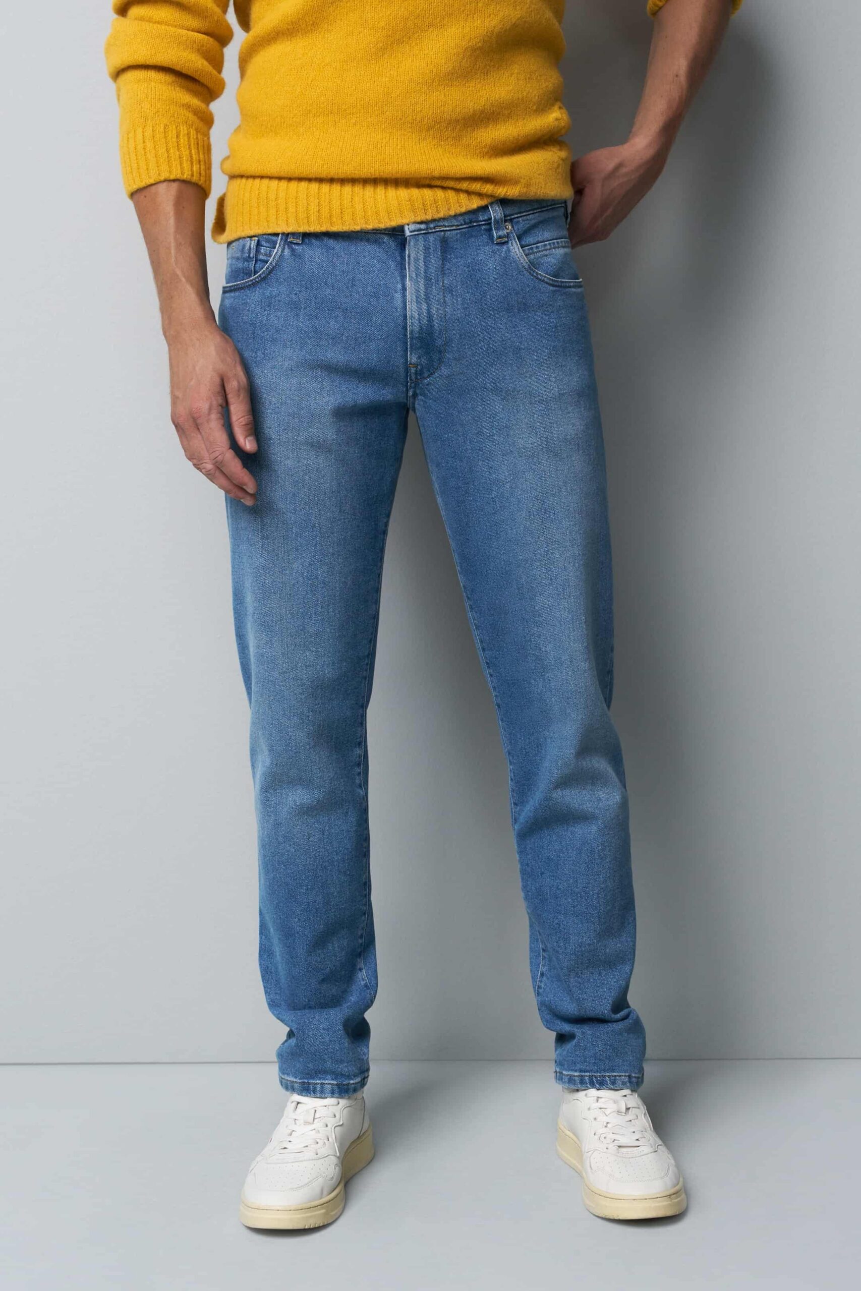 Jeans with m shop on the pocket
