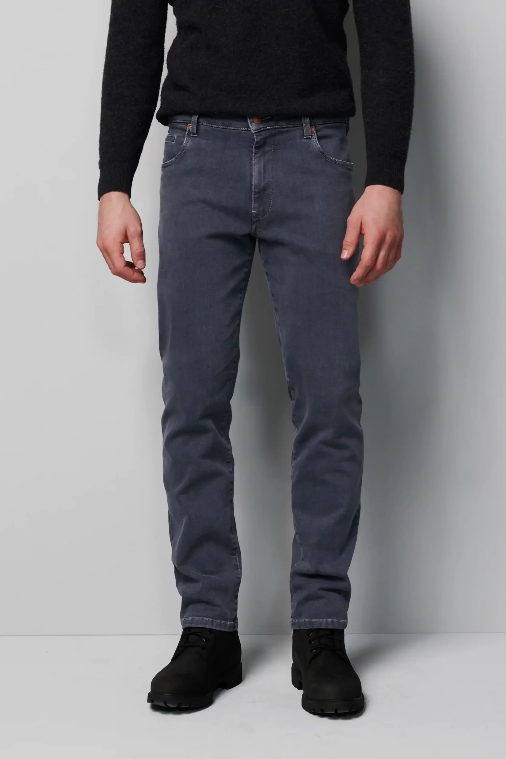 M 5 Performance Denim Regular 6256
