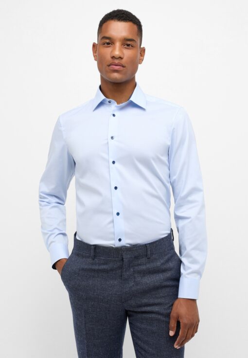 Performance shirt • Slim fit, limited stock (4060)