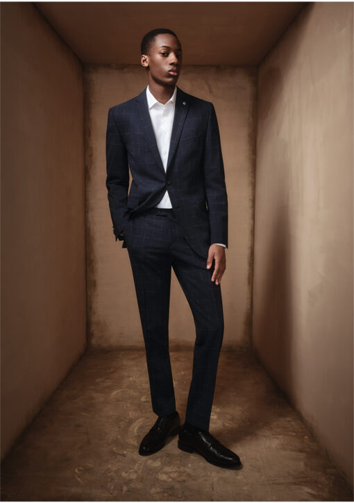 Cedric trouser • Slim fit • 20.168S3 433063 Dark blue check - Image 3