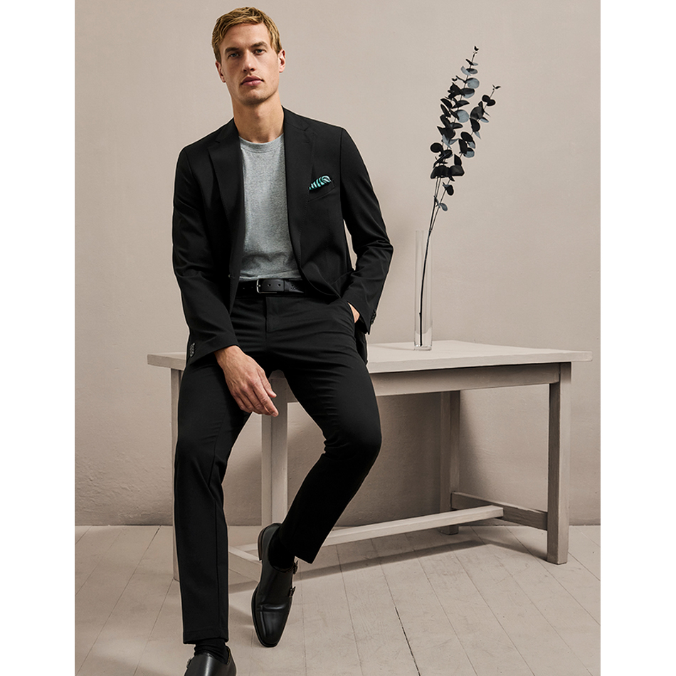 Franko / Fenn Suit • Sharp fit • 00.073J0 Black