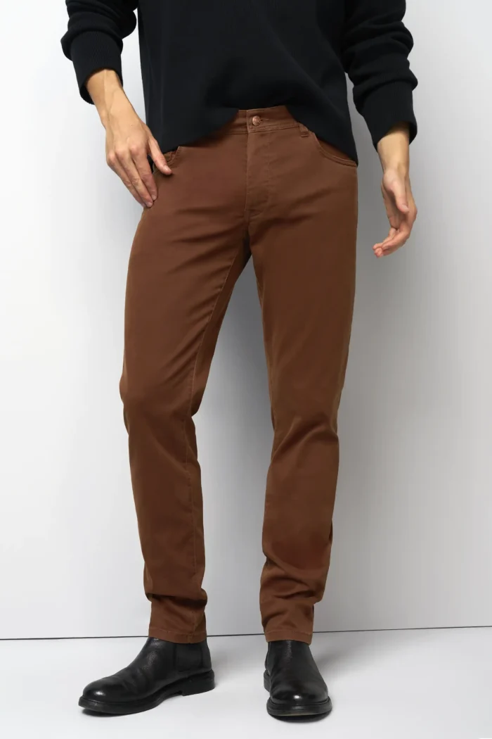 High Performance Satin • Five (6106)