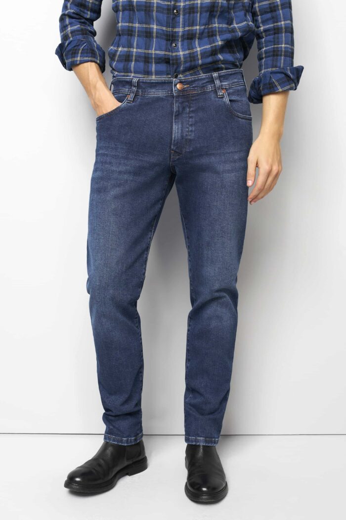 Authentic Denim • Five (6267)